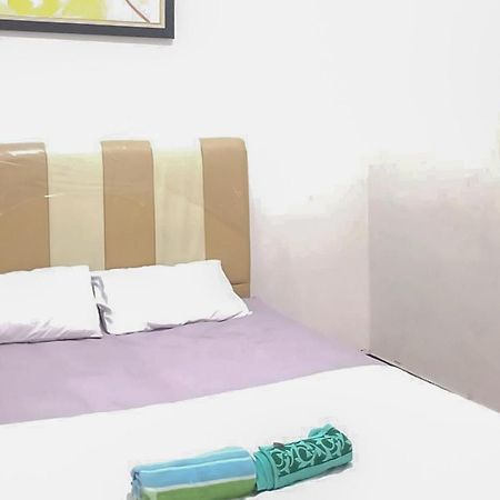 Waringin Guest House Tegal Mitra Reddoorz Exterior foto